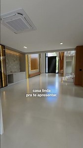 HIGH-END TWO-STORY HOUSE! 4 SUITES, HOME OFFICE, POOL, GOURMET KITCHEN, AND FINE FINISHES IN 327M²