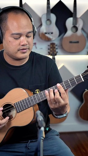 The Ukulele Site on Instagram: "✨ Pono Cedar Mahogany Steel String Baritone Model: UL4-2(C) 0633 This new and unique steel-string baritone from Pono combines the warmth of a Western Red Cedar top with the clarity and punch of solid mahogany back and sides — all crafted with Pono’s meticulous attention to detail. Inspired by 1800s parlor guitars, this “Uku Li’i” (little guitar) has the sparkling chime and natural sustain you’d expect from a small-body, short-scale steel-string. It’s not quite a t