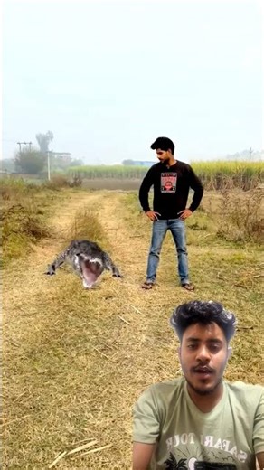 Introducing the "VitaWear SmartBand," a next-generation wearable gadget🎉 that