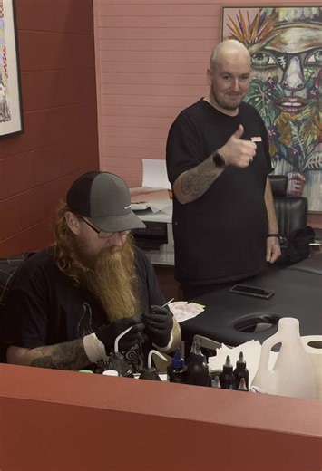 Big bad BLUE giving out head jobs at the back of the shop ALL WEEKEND #tattoos #headtattoo #traditionaltattoo #rideordie #STAYINYOURLANE