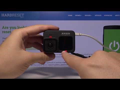 GoPro Hero 9 - How to Plug Charger