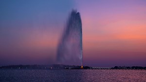 1.9K views · 73 reactions | King Fahd's Fountain At 312-meters high, this much-loved Jeddah landmark is the tallest fountain in the world! 勞 Learn more about this famed attraction, here: https://www.visitsaudi.com/en/do/family-activities/visit-king-fahd-s-fountain #VisitSaudi #SaudiCities | Visit Saudi | Facebook