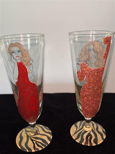 Hand Painted Glamour Woman Pilsner Glassware - 12 Oz. - Sold as the Pair - Etsy