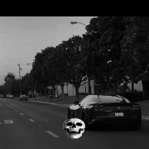 Ferrari 812 Exhaust | V12 Sound, Pops & Launch #shorts