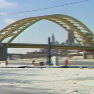 37K views · 816 reactions | 44 years ago ❄️ Relive Cincinnati’s infamous blizzard of 1978 Bitter cold temperatures and howling winds pushed in 44 years ago, paralyzing the area. To date, it's one of the harshest blizzards recorded in Cincinnati. https://bit.ly/3qqcAME | WLWT | Facebook