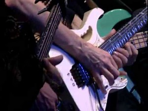 Eric Sardinas & Steve Vai - The Attitude Song (HQ)