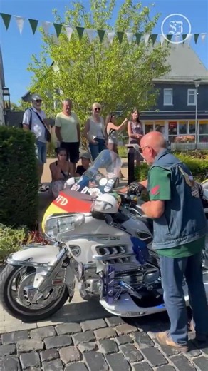 GoldWings: „Parade der Nationen“ fährt durch Hilchenbach. #Hilchenbach #GoldWings