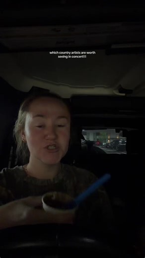 Top Country Artists You Must See Live in Concert