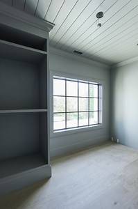 Master Closet Update: It's All Painted! - Chris Loves Julia