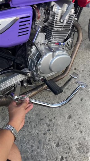 Exploring Stock Brake Pedals for Motorcycles