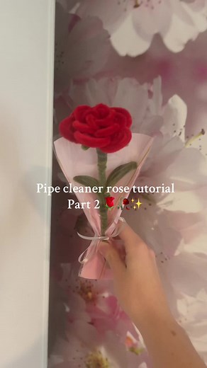 Hope you guys enjoy the tutorial 🫶 #pipecleanerflowers #foreverflowers #crescentcrystals #pipecleaners #smallbusiness #fyp #rosetutorial #rose #diy