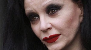 Alaska despide en '¡Qué tiempo tan feliz!' a su gran amiga Bimba Bosé