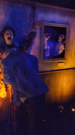 We're excited for the weekend! #hauntprop #scary #frightprops #fright #scaryshit #animatronics #halloweenprops #scaryhalloween #spooky #spookyseason | The Scare Factor