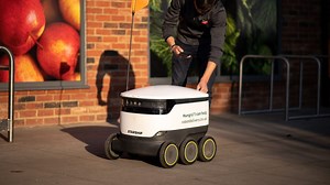 “Do not open robots,” warns Oregon State amid college food delivery bomb prank