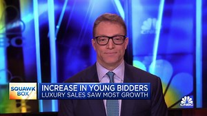 Online bidding drives record-breaking year for auctions