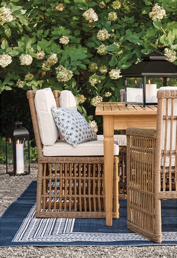 Your al fresco dining dreams are just 4 upgrades away. Create the perfect setting for all your gatherings with these simple add-ons! 🍽️🌟 #ballarddesigns #outdoordining #alfresco #outdoordesign
