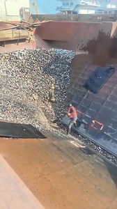 835K views · 8.3K reactions | Barge unloading 2560 tons of coal | USA Machines Channel | Facebook