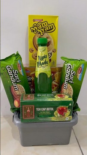 Tutorial Buat Parcel Lebaran #hampers #parcel #parcellebaran #hamperslebaran #kuelebaran