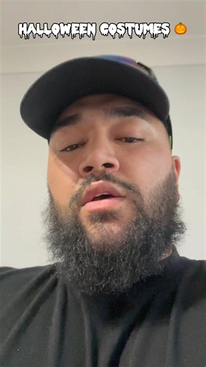 9.3K views · 914 reactions | I’ll never question another costume 藍 #halloween #trickortreat #story #laughs | Hori_Humor | Facebook