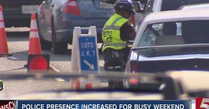 Tens Of Thousands Pack Downtown Nashville