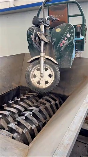 Shredding an Electric Tricycle with Industrial Shredder