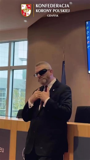 Unia Europejska jest to organizacja wroga, która deklaruje wrogie wobec państwa i narodu polskiego cele. Zniesienie własności, zniesienie narodowości, bezpośrednie zniszczenie, dewastacja przemysłu i różnych innych, wszystkich dziedzin gospodarki. #Polexit #KonfederacjaKoronyPolskiej #OdzyskajmyNiepodległość #TuJestPolska #PreczzUE Izabela Błażko Korona Gdańsk | Grzegorz Braun