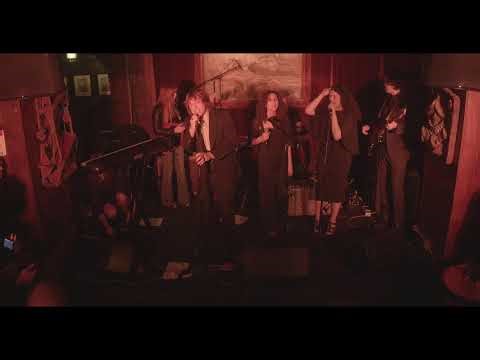 Pale Blues R&R live at the Redwood Bar