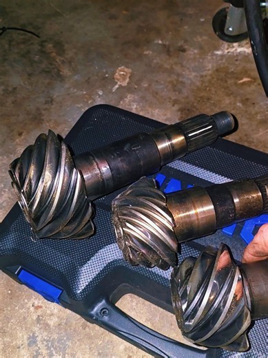 Dana 44 vs Dana 30 Size Comparison