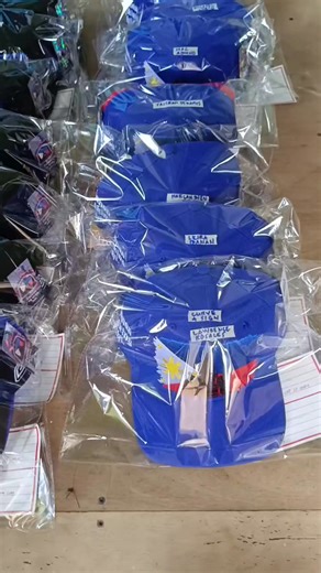 27 lbc boxes with a total of 48 pcs CAPstrucK brand caps Shipped | CAPstrucK