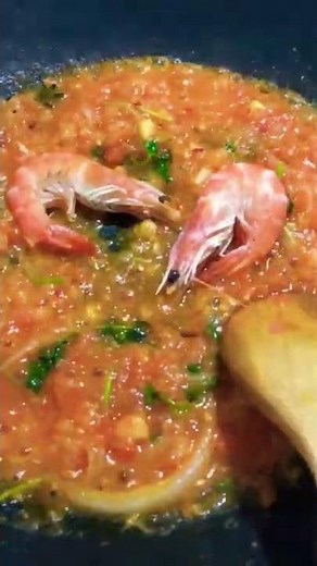How to cook PRAWNS with SHELL ON?🦐 #shorts #cooking #prawn #easyrecipe #viral #food #vlog