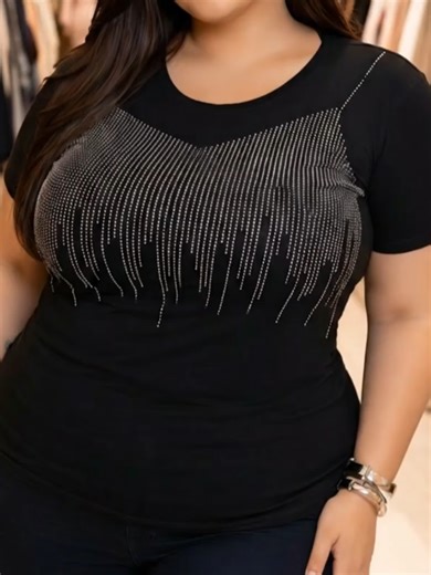 Blusa Feminina T-shirt luxo Modelo Tendencia DANY Plus Size #plussize #modaplussize #blusafemininaplussize #blusaplussize