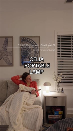 Three different dimming settings, long lasting battery, portable, and the cutest design. The right lighting gives your space an instant glow up. #tiktokshophomefinds #tiktokshophomedecor #brighttech #aestheticlighting #coollamps