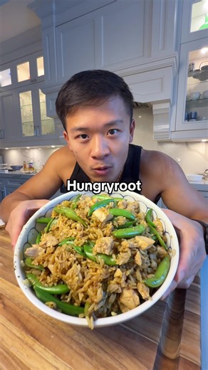 Everything I eat in a day trying to get back into shape. #hungryrootpartner @hungryroot makes it super easy to eat healthier at home with over 40,000 recipes catered to my preferences. You can get 40% off now using my code KWOKSPOTS click the link in my bio. #hungryroot #homecooking #healthyrecipes