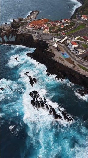 Porto Moniz: Nature’s most beautiful infinity pools! 🌊