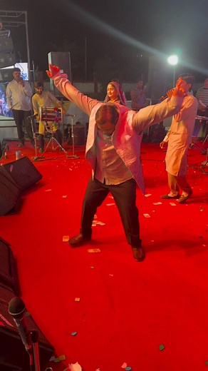 kan rasiyo rupalo rang reliyo gher javu gamtu nathi ✨....@geetabenrabariofficial @ashokbarotofficial @kothariya_kamo_official @im_samir_ustad_official ....#geetabenrabari #geetabenrabariofficial #geetabenrabarimusic #geetabenrabarilive #samir_ustad #samir_ustad_dholmaster #samir_ustad_dhol #samir_ustad_layja #kamo #kamo_kothariya #kamo_kothariya_official #trending #trendingreels #trendingsongs #viral #viralvideos #viralreels | Samir Ustad Dholmaster