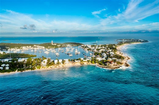 Daughter of American woman missing in Bahamas says she was unlikely to 'just fall' overboard