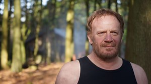 Interview with Mark Lewis Jones on playing Steve Baldini in final and third series of Keeping Faith: Pressparty