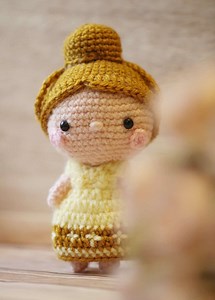 Juliet the Mini Doll Free Crochet Pattern - Little World of Whimsy