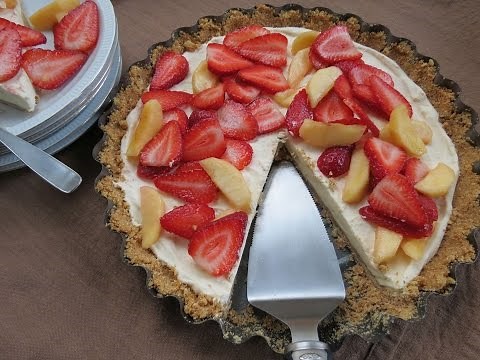 Frozen Yogurt Pie Recipe with Fruit - The Frugal Chef