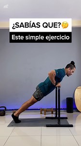 Descubre los beneficios de hacer push-ups y algunas de sus variaciones: Push-ups (Flexiones de brazos): Mejoran la fuerza del pecho. Fortalecen los tríceps y hombros. Activan músculos del core para estabilizar el cuerpo. Desarrollan resistencia en la parte superior del cuerpo. Variaciones de push-ups: Diamond push-ups: Enfocadas en tríceps y centro del pecho. Wide grip push-ups: Trabajan los músculos exteriores del pecho. Decline push-ups: Aumentan la intensidad al elevar los pies. Incline push-