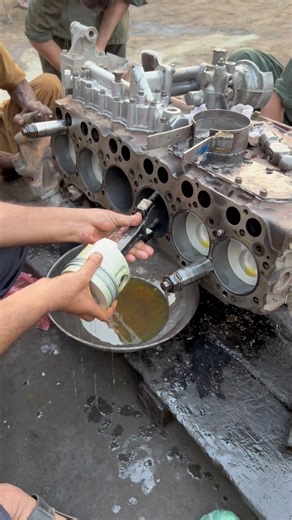 236K views · 6.2K reactions | How to Install Piston Rings on Truck Engine | Complete Mechanic Guide Part -1 #enginerepair #dieselengine #mechanic #tipsandtricks #reelsfbシ #reels #mechaniclife | Skills man | Facebook