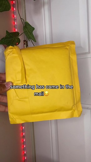 Rihanna Rated R CD Unboxing Collection