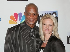 Prayers pouring in for Yankees legend Darryl Strawberry, his family