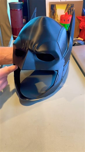 I’m Batman! Such a fun print, designed by Budwin! #batman #dccomics #3dprinting #bambulab #superhero