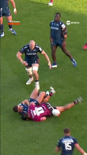 Ellis Genge on the charge! #PREMxBuffaloTrace