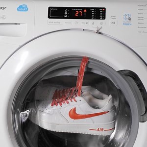 201K views · 308 reactions | Useful shoe cleaning hacks from the pro | 5-Minute Crafts Family | Facebook