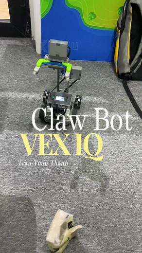 Claw Bot VEX IQ: Thực hiện nhiệm vụ robotics