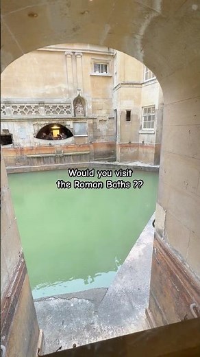 Stepping into History: The Roman Baths in Bath, UK 🇬🇧✨ Ayu Arts and Travel Blog #travel #uk