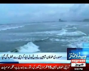 983K views · 10K reactions | 9 PM Headlines - Express News For More: https://www.express.pk/live/ | Express News | Facebook