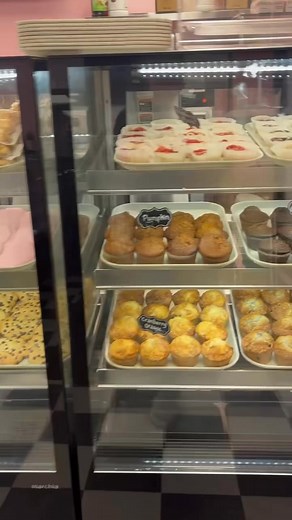 Good morning! 🌞 We’re opening our doors bright and early with a massive selection of fresh, delicious donuts waiting for you. 🍩 From classic glazed and chocolate frosted to filled and sprinkled, there’s something to satisfy every craving. Start your day with the sweet smell of warm donuts and grab your favorites along with your morning cup of coffee before they’re gone! We are open until 4pm! 📍 100 Fourth Street, Elyria! | Expresso Bakery